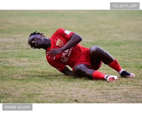 南通支云新援前锋接受BBC Sport专访：谈适应中超的挑战